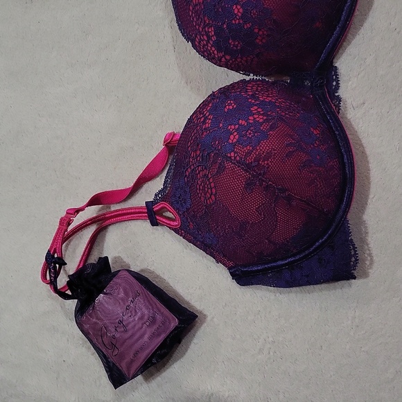 Victoria's Secret Sexy Little Things Bra - Picture 2 of 16